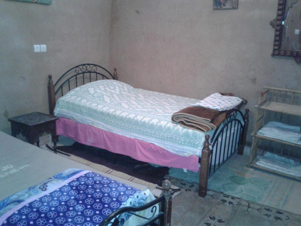 Maison D Hotes Tioute Chez Abdelmajid Buitenkant foto